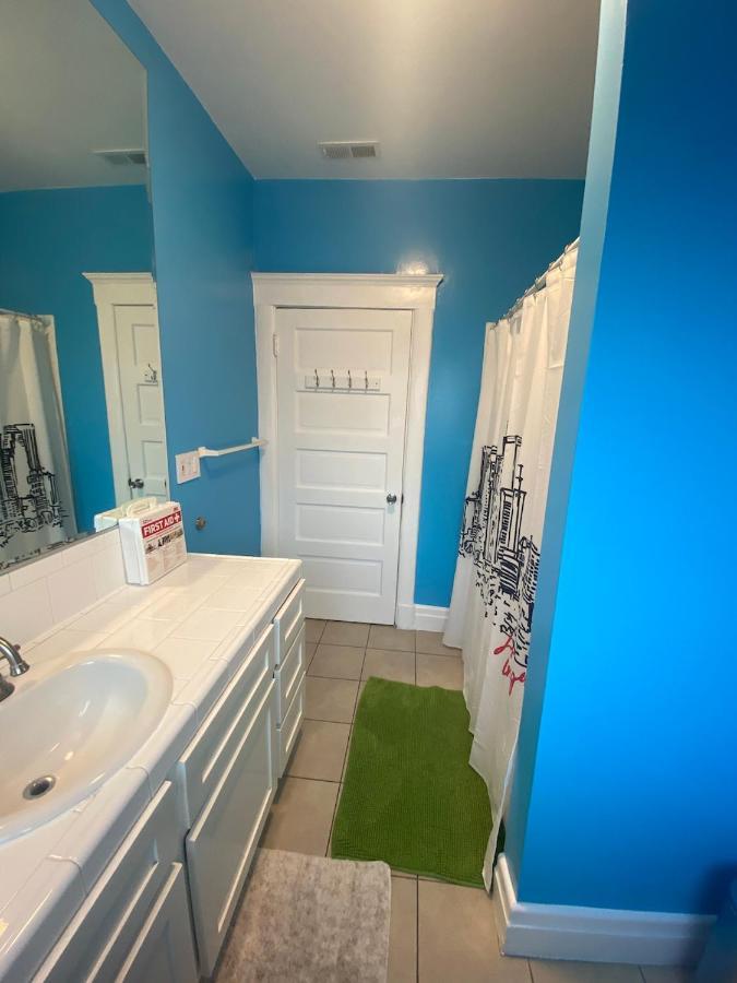 Private Large La Bedroom W Private Half-Bathroom - Ac - Wifi - Private Fridge Near Usc - Exposition Park - Usc Memorial Coliseum - Banc Of California Stadium - Downtown Los Angeles Dtla - University Of Southern California Usc! Exteriör bild