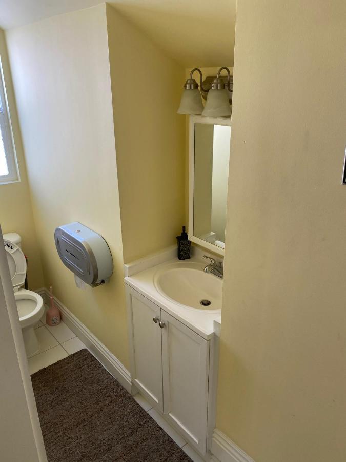 Private Large La Bedroom W Private Half-Bathroom - Ac - Wifi - Private Fridge Near Usc - Exposition Park - Usc Memorial Coliseum - Banc Of California Stadium - Downtown Los Angeles Dtla - University Of Southern California Usc! Exteriör bild